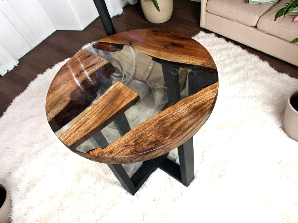 Luxurious Epoxy Round Table - Handcrafted Elegance for Your Home